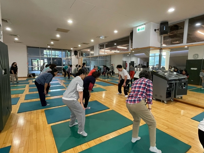 LINE_ALBUM_20250310打造活躍老化的銀髮年代III_250317_73