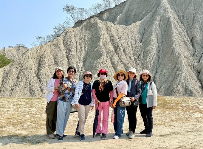 LINE_ALBUM_20250411人文生態走讀月世界大崗山祕境之旅_250429_110