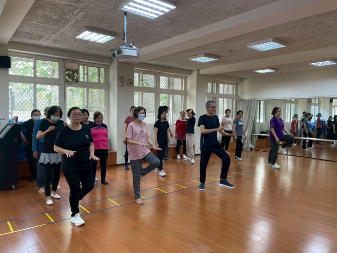 LINE_ALBUM_20250430 第八週上課_250505_60