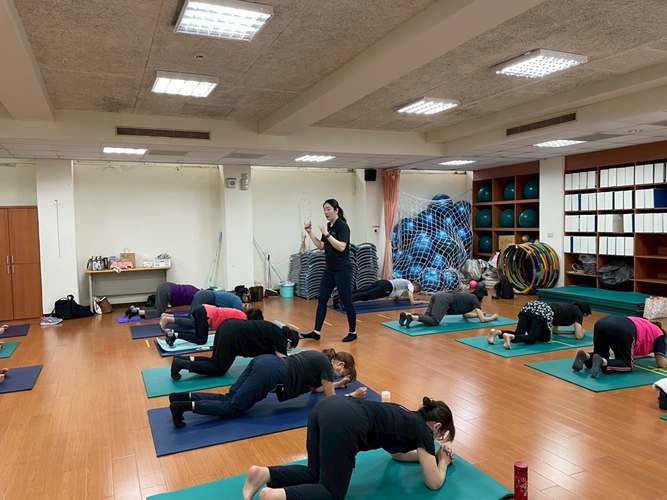 LINE_ALBUM_20250507 第九週上課_250521_42