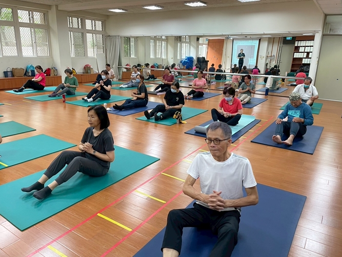 LINE_ALBUM_20250507 第九週上課_250521_50