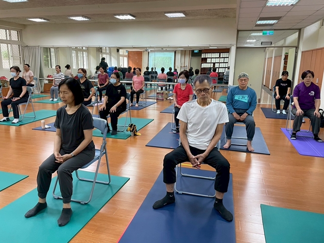 LINE_ALBUM_20250507 第九週上課_250521_81