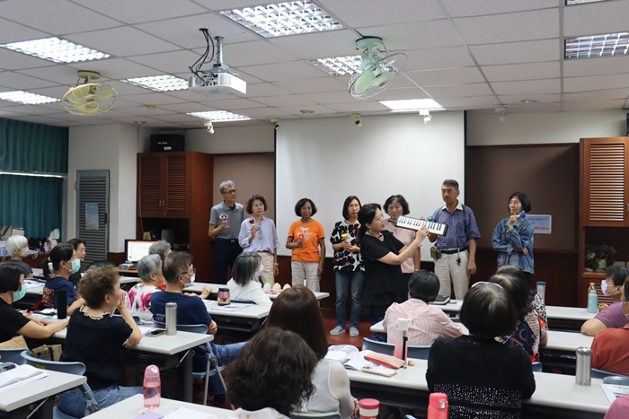 LINE_ALBUM_20250526 銀髮族身心靈音樂保健II_250604_36