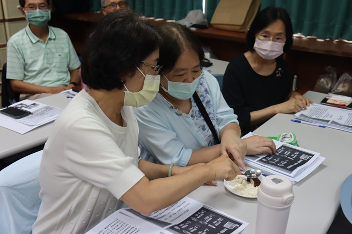 LINE_ALBUM_2025.06.02銀髮餐食設計與實作_250608_53