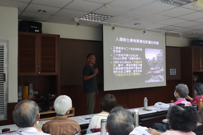 LINE_ALBUM_20250602 環境教育-生命的隱形殺手環境賀爾蒙I_250604_26