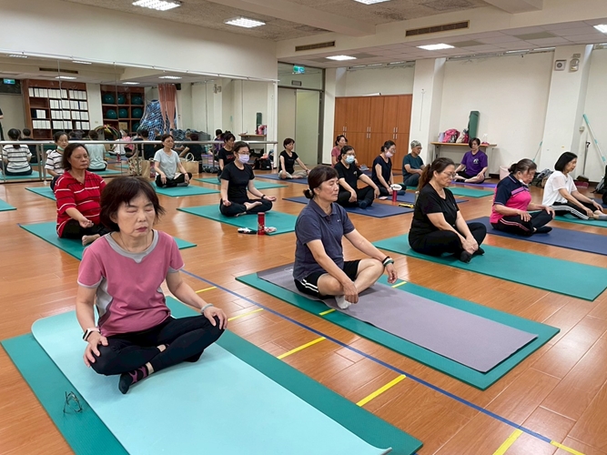 LINE_ALBUM_20250521 第十一週上課_250521_88