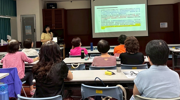 LINE_ALBUM_20250523 樂活乙 好書閱讀-《你要如何衡量你的人生？》_250604_30