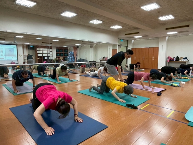 LINE_ALBUM_20250604 第十三週上課_250604_6