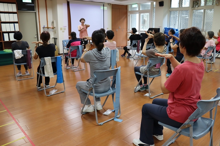 LINE_ALBUM_114-1第二週 全方位律動2025.10.08_251015_2